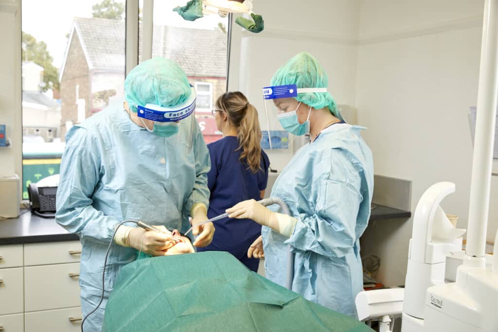 Extractions/Oral Surgery | Sandygate Dental